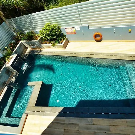 Georgiana Villa